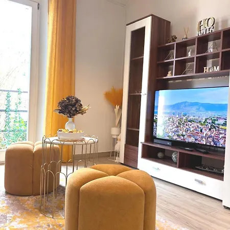 Cozy Kesovija Near Old Town *