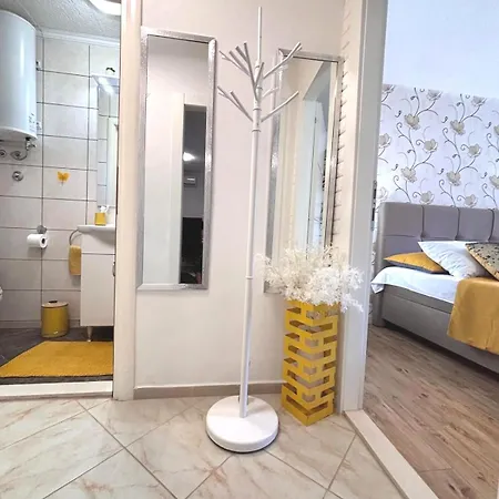 Apartamento Cozy Kesovija Near Old Town