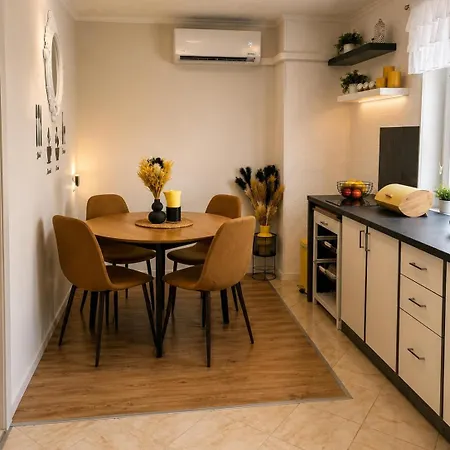 Cozy Kesovija Near Old Town