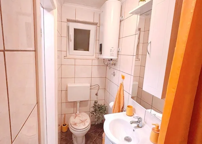 Cozy Kesovija Near Old Town